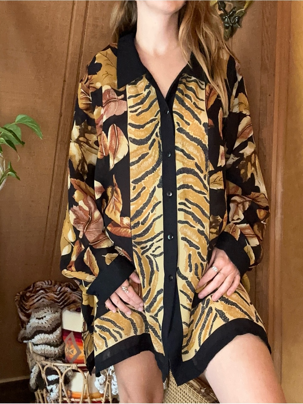 Vintage 1980s Daline Plus Abstract Tiger & Floral Button Down Blouse | 3X